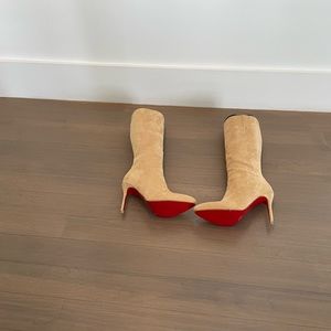 Beige suede boots sz 38 w red soles